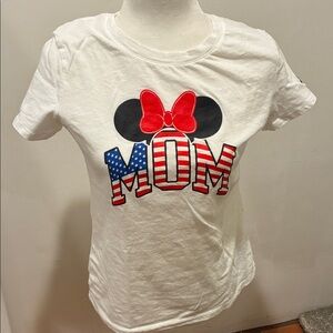Disney Women's White Tee with Red Bow and USA Flag MOM Design Gap